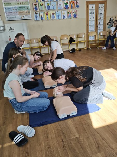 IMG_20260319_122947-££